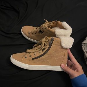 Womens HighTop Casual Shoes